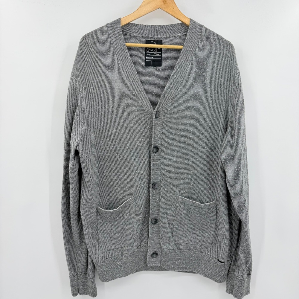 On The Byas Mens XL Grey Button Front Cardigan‎ Sweater Cotton Blend Lightweight